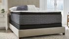 Ultra Luxury Pt With Latex Mattress